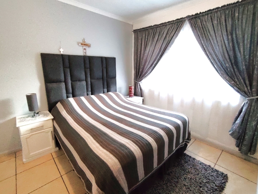 3 Bedroom Property for Sale in Paarl North Western Cape